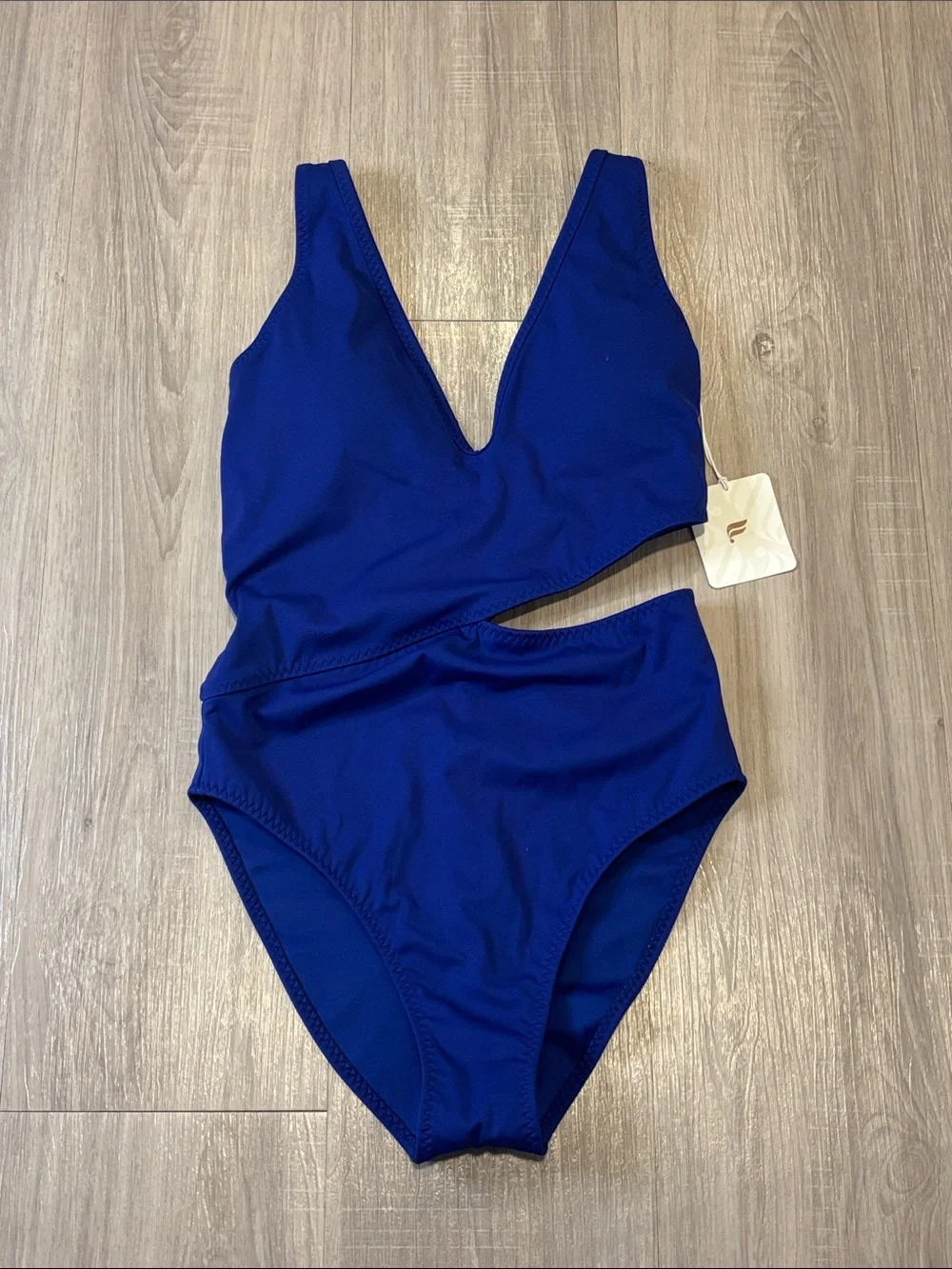 Fabletics NWT Seaside Cutout One-Piece Swimsuit XS Admiral Blue